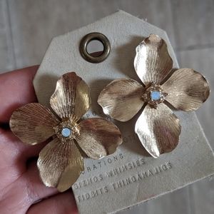 Anthropologie Gold Etched Garden Post Earrings